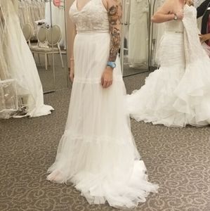 Wedding dress